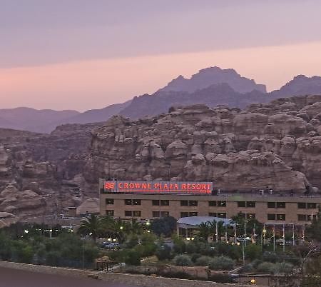 Crowne Plaza Resort Petra Exterior photo