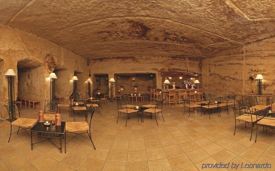Crowne Plaza Resort Petra Restaurant photo