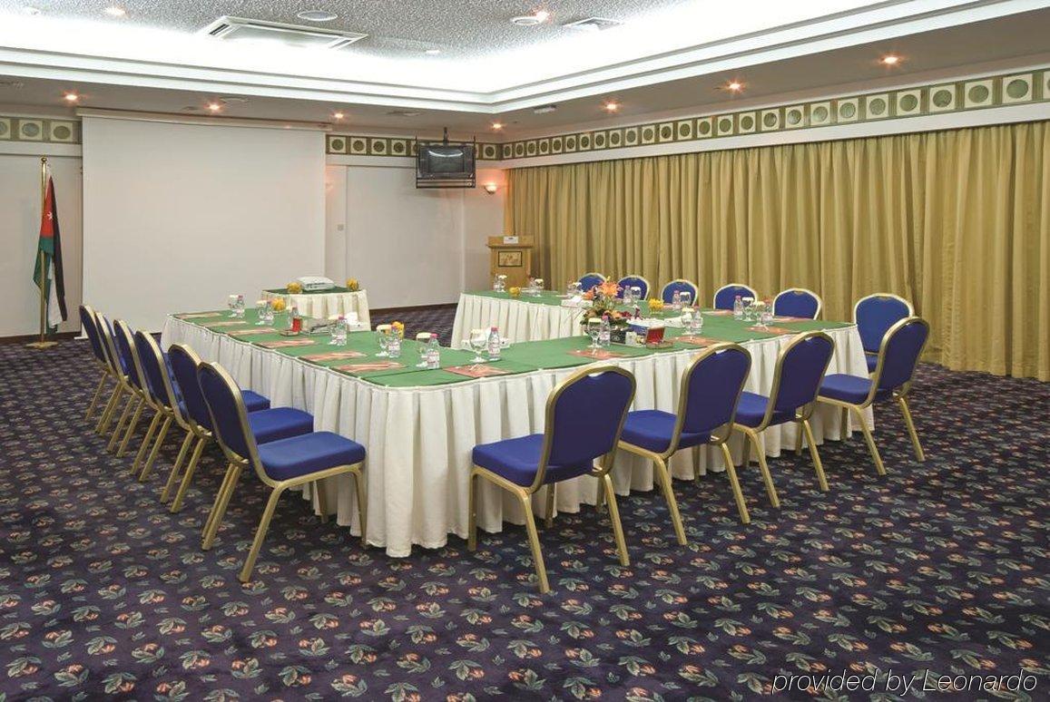 Crowne Plaza Resort Petra Exterior photo
