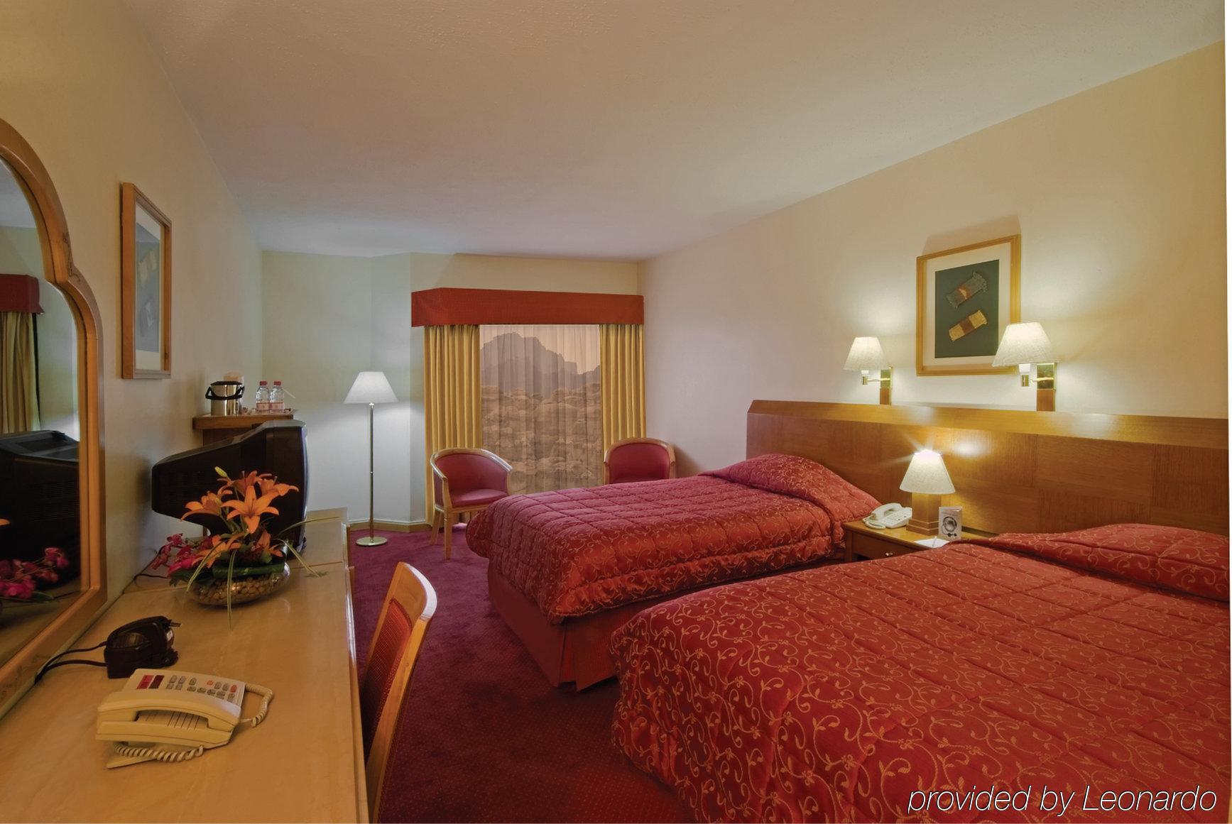 Crowne Plaza Resort Petra Room photo